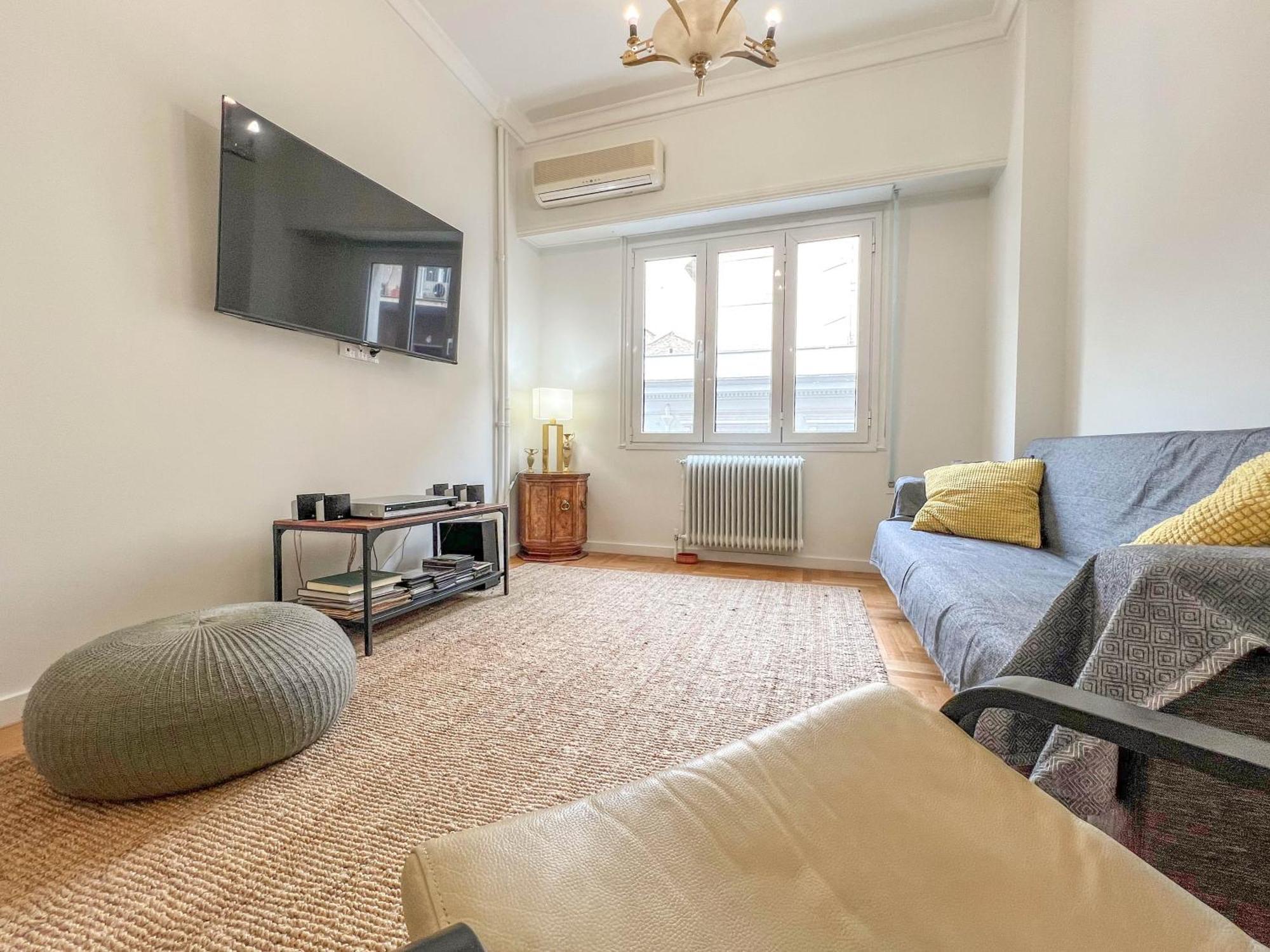 Family Two Bedroom Apartment Benaki Athens Exterior photo
